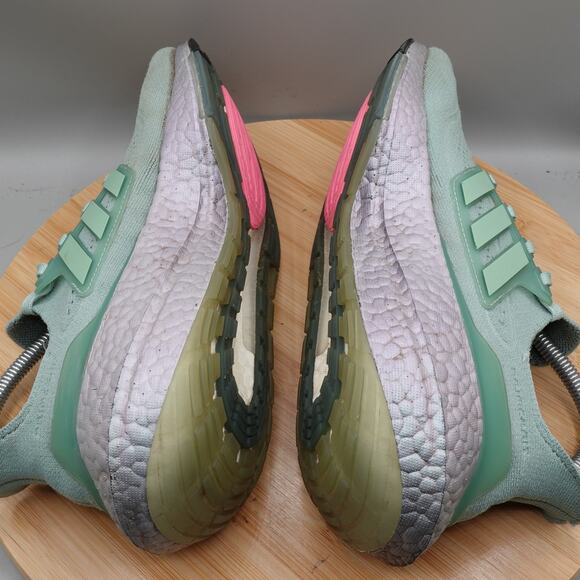 Adidas Shoe Womens 7.5 Ultraboost 21 Primeblue Sage Green Running FY0408 Flaw - Picture 6 of 10